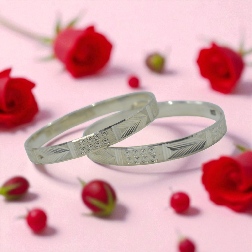 Attractive & Adorable Gift for Women | Size: 2.7 | New Kausalya Silvers